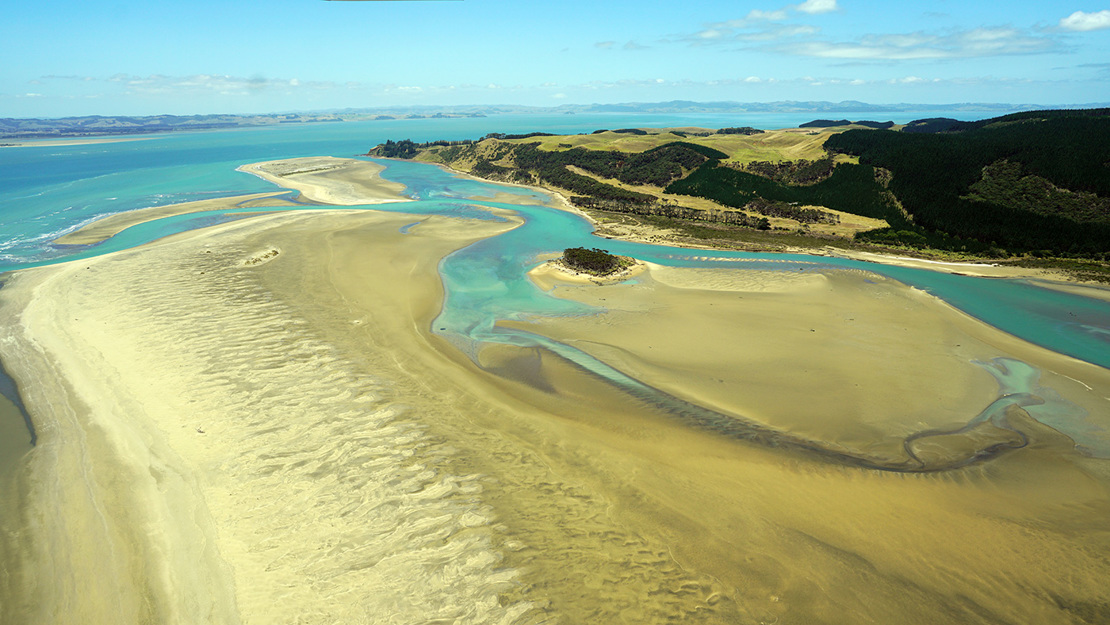 Papakanui spit and Waionui inlet.